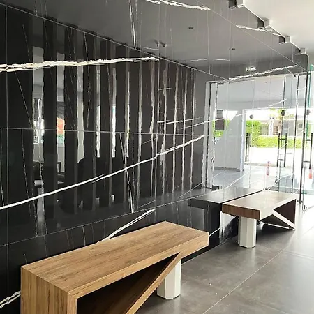 Aparthotel Hara Paralía