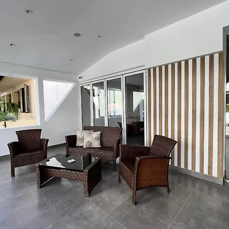 Lejlighedshotel Hara Paralía