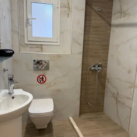 Hara Aparthotel Paralía