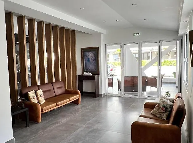 Apart-hotel Hara