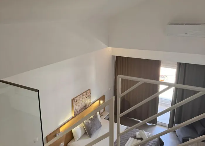 Apart-hotel Hara 4*